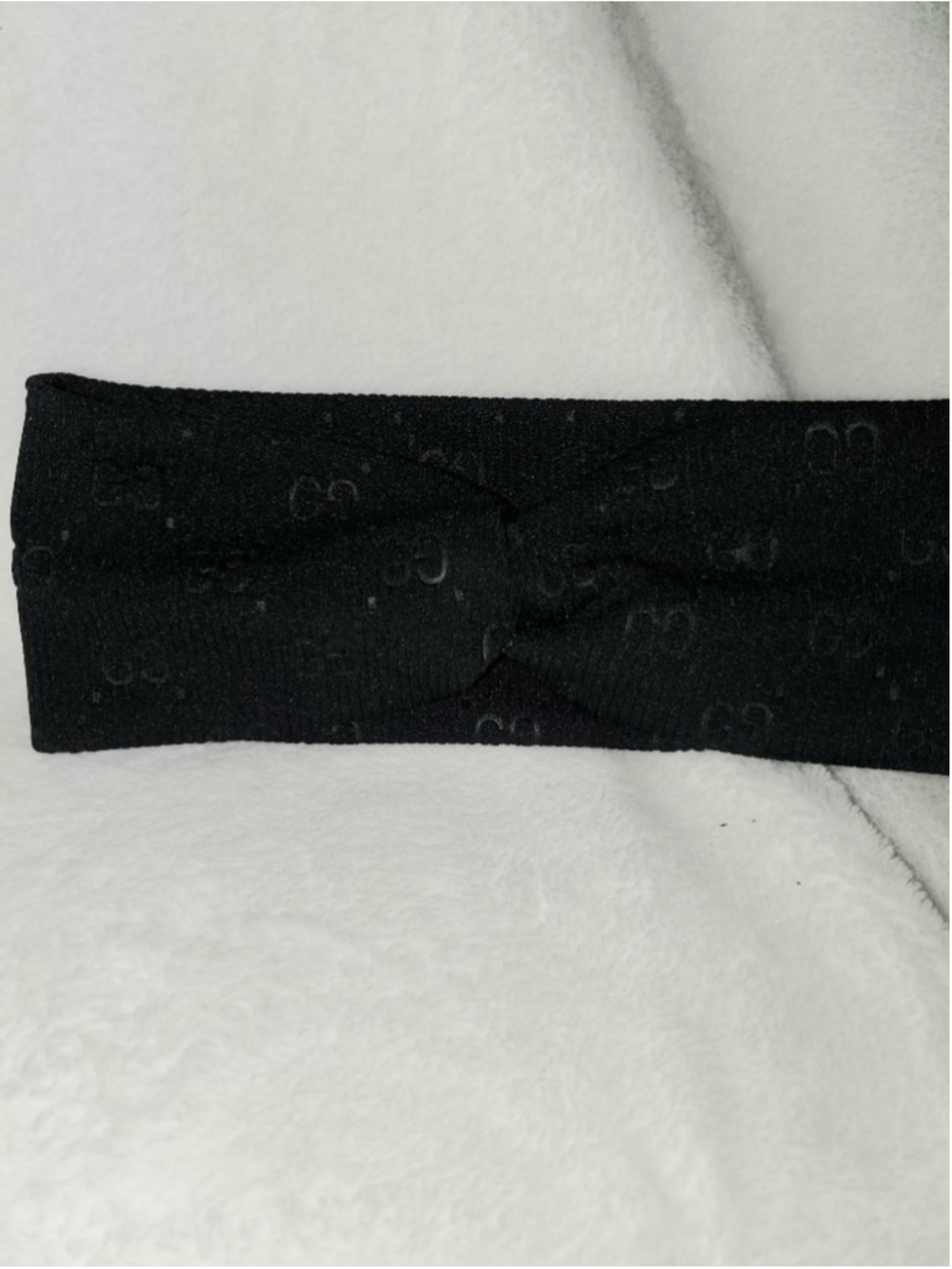 Beautiful Black twisted knot Headband - Picture 2 of 6